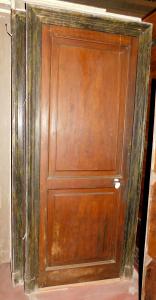 pts664 n. 5 kleine Türen mit Rahmen, Außenmaß gesamt 90 x 205 cm, aus dem 19. Jahrhundert